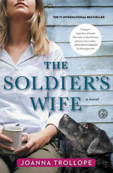 The Soldier's Wife: A Novel Paperback{PBK}