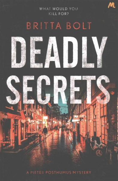 Deadly secrets / Britta Bolt.